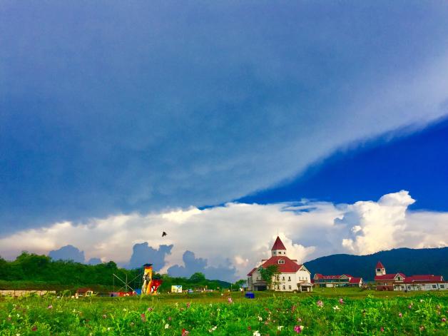 西嶺從不缺乏藍天